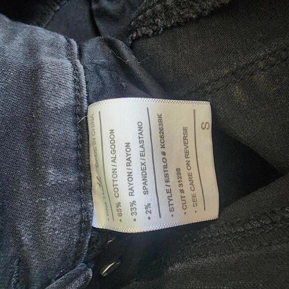 Kancan Black Denim Short Overalls for Women (S) - Picture 6 of 6